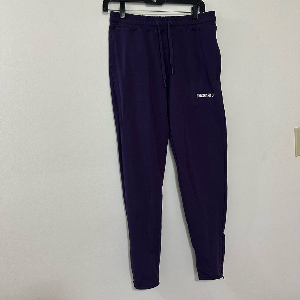 Gymshark Joggers In Purple Size Women’s Medium Zippers At‎ Ankles